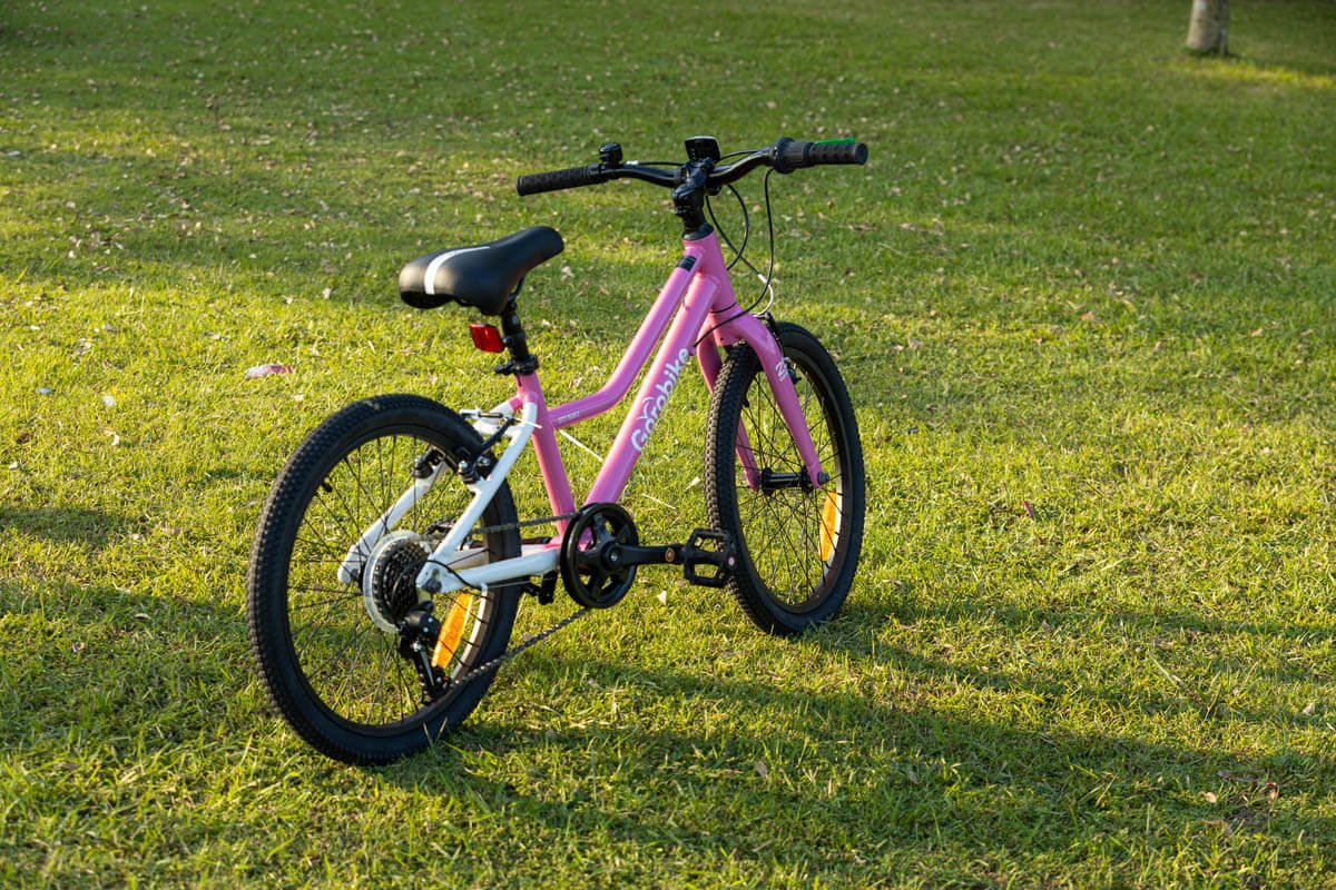 lốp cao su trên xe đạp trẻ em city plus 3