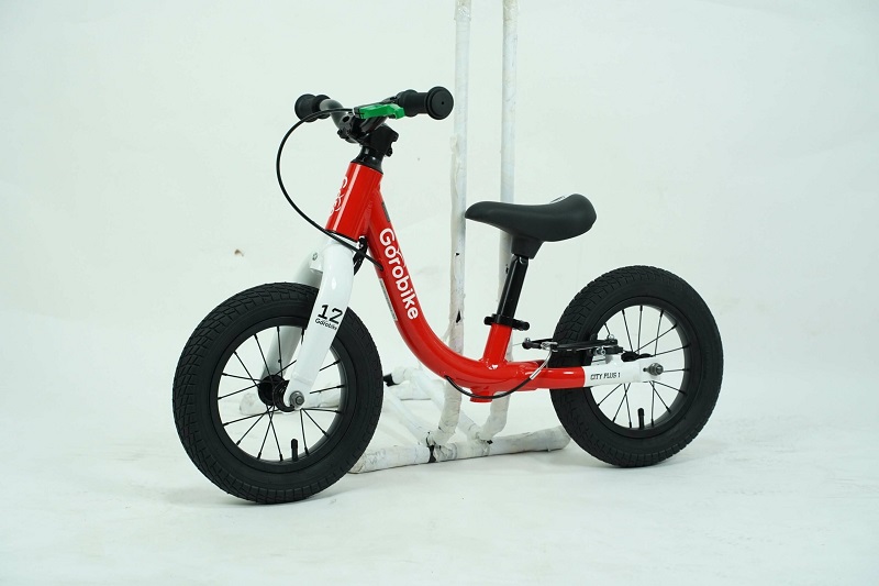 Xe đạp thăng bằng cho bé City Plus 1